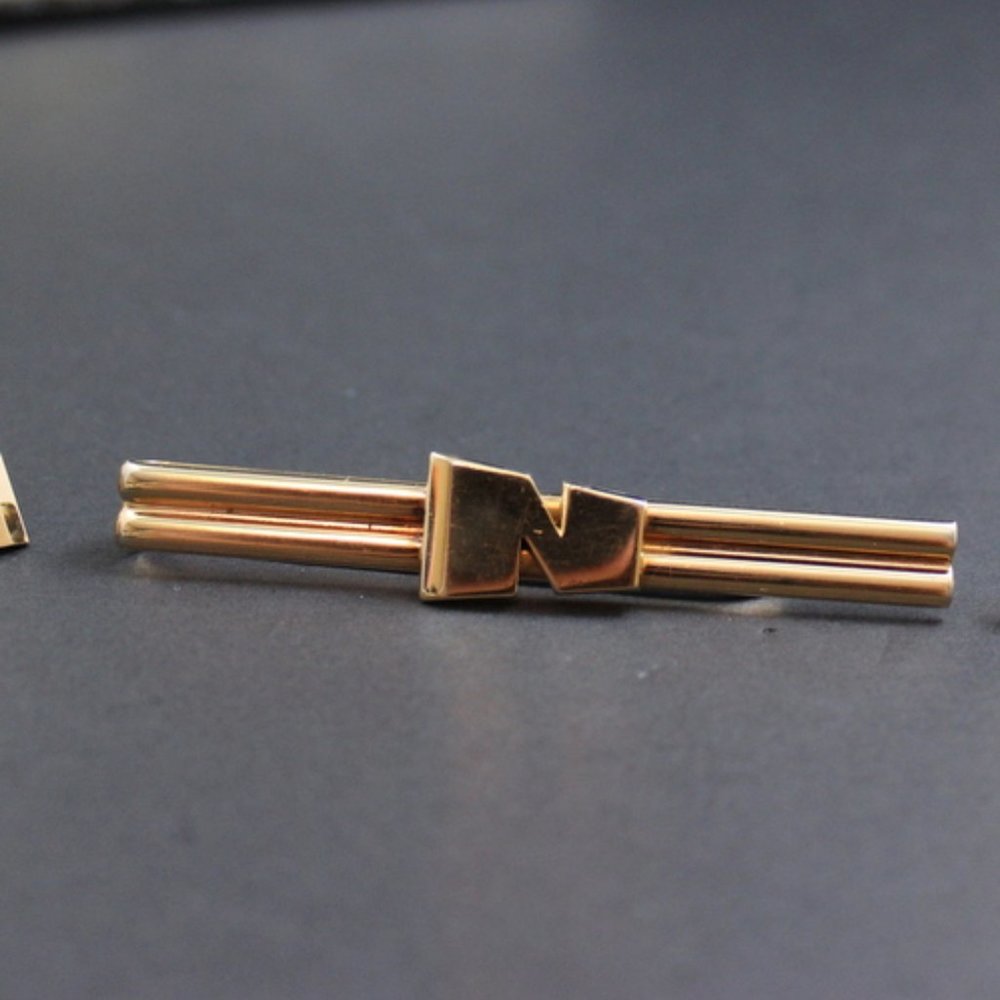 Swank "N" Initial Tie Clasp & "N" Cuff Links - image 2